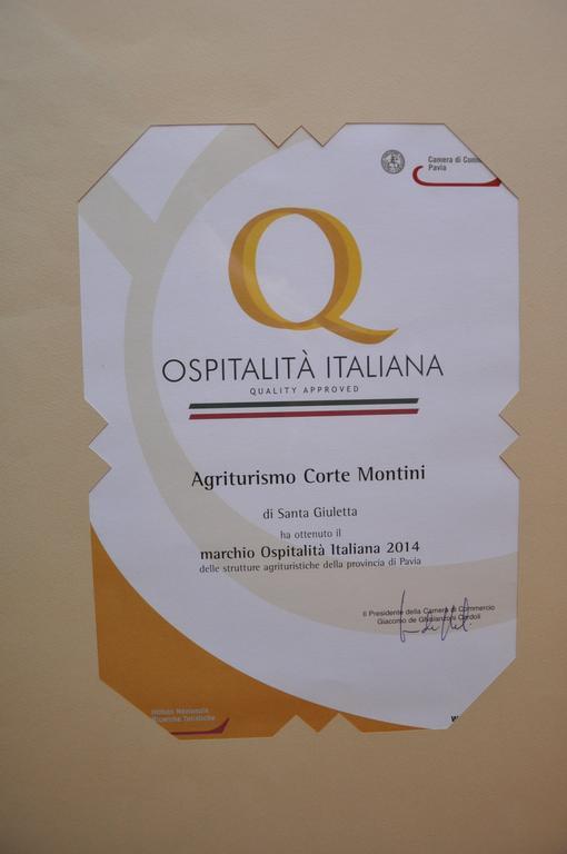 Agriturismo Corte Montini Villa Santa Giuletta Exteriör bild
